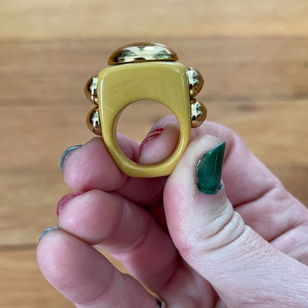 La Manso chunky yellow and gold dome ring size 6